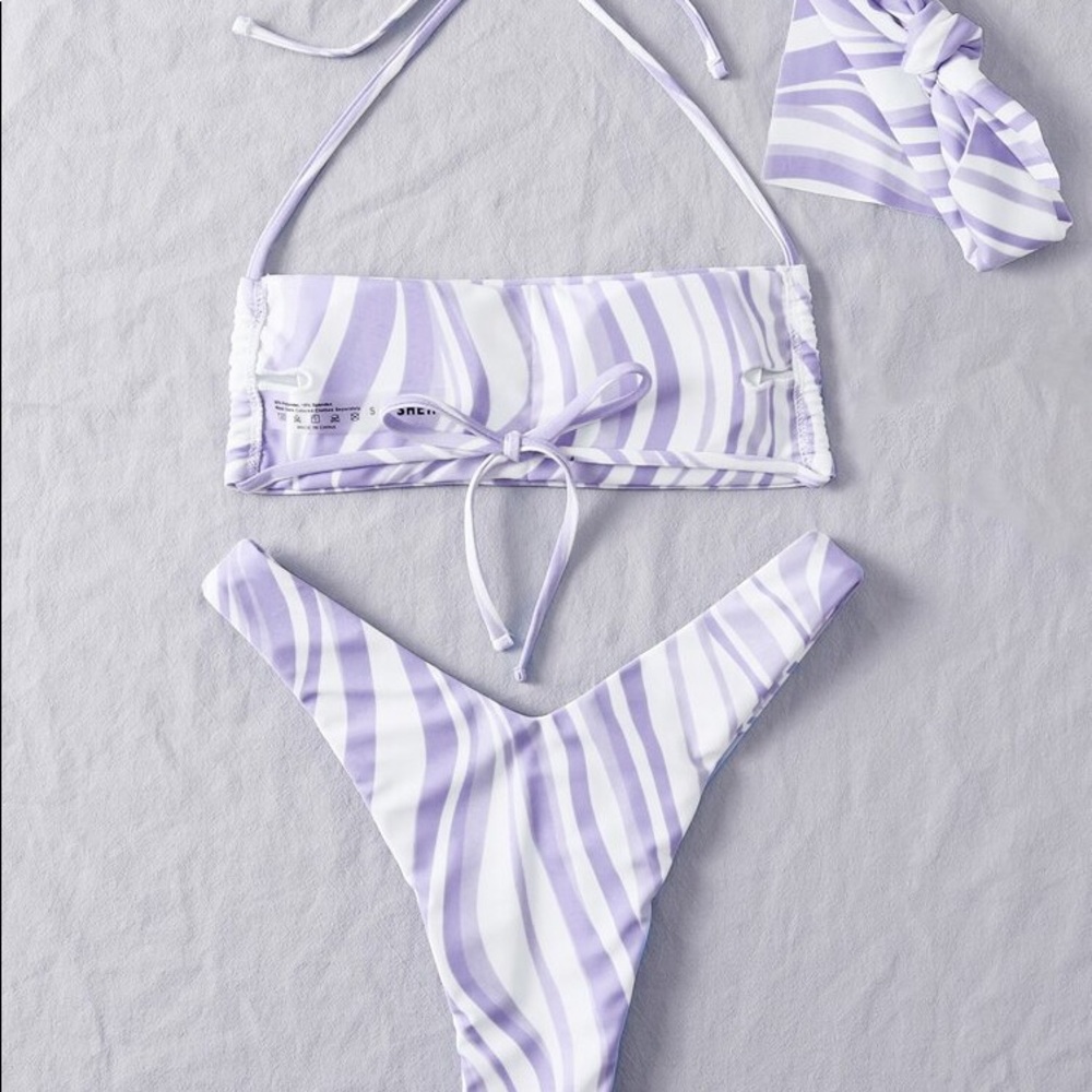 Shein bikini - Picture 2 of 2